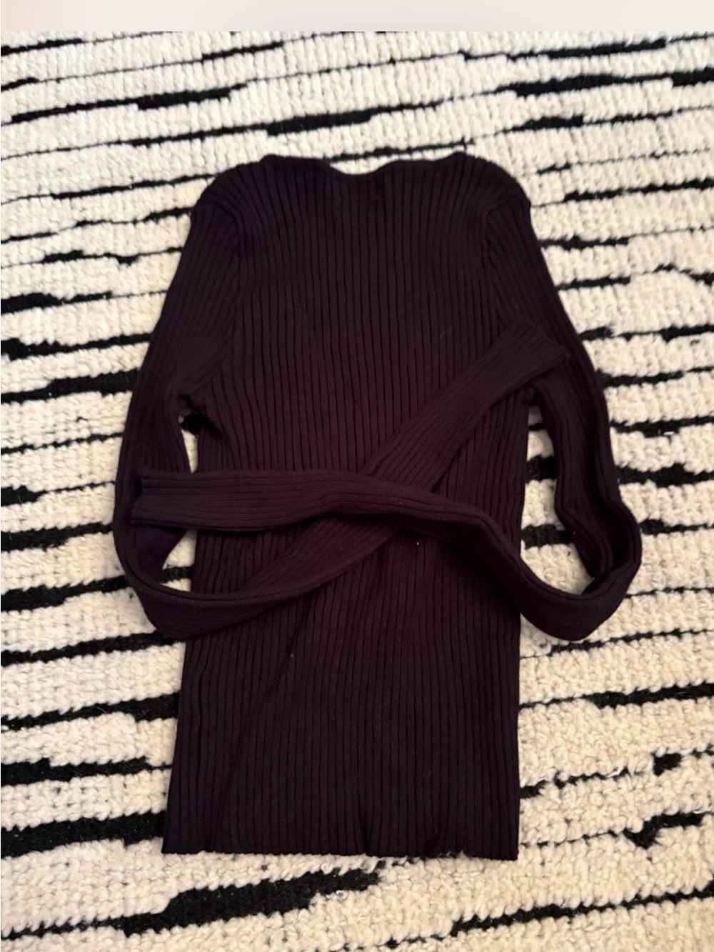 RE/DONE Ribbed V-Neck Button Cardigan — black - Picture 4 of 4